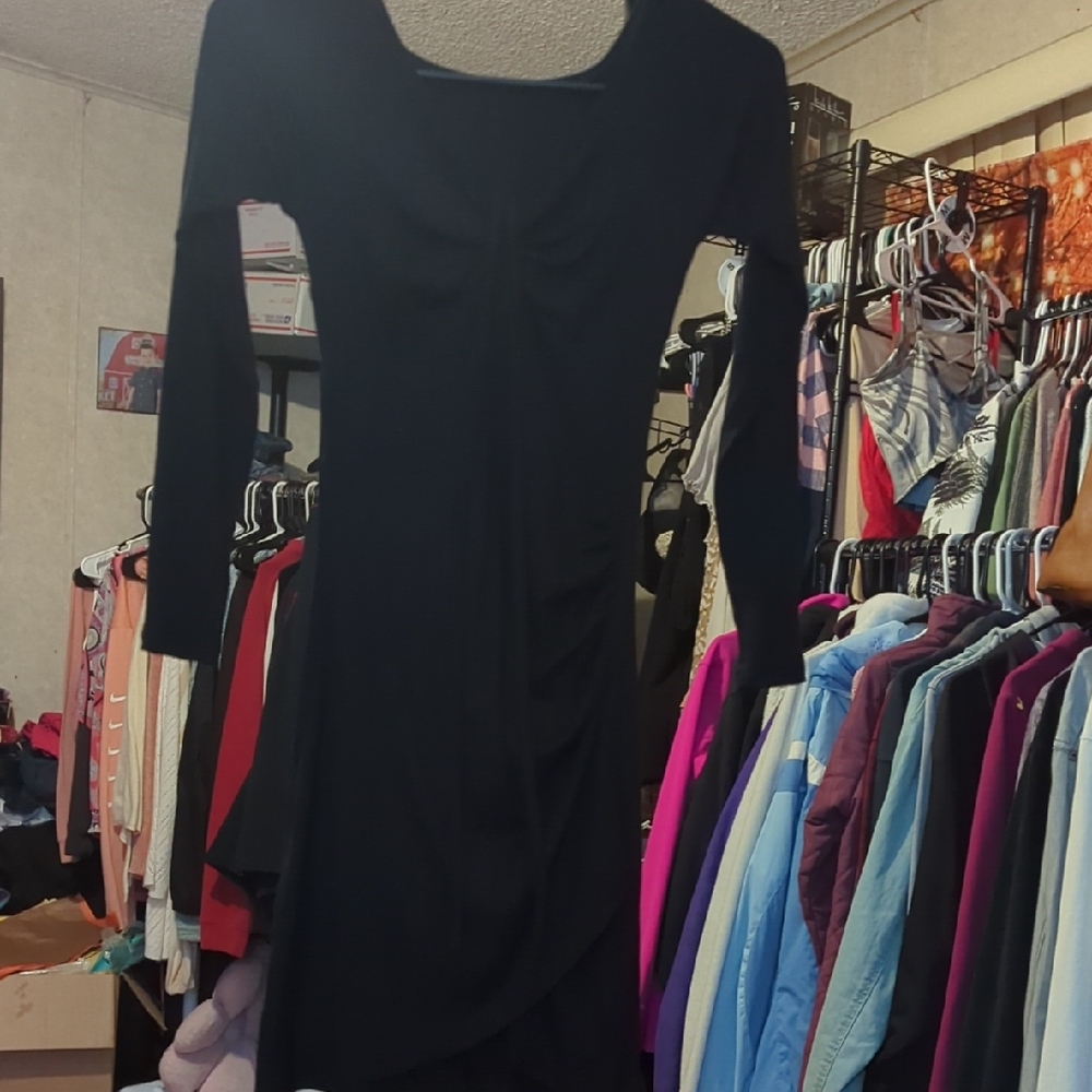 Elegant Black Long Sleeve Dress